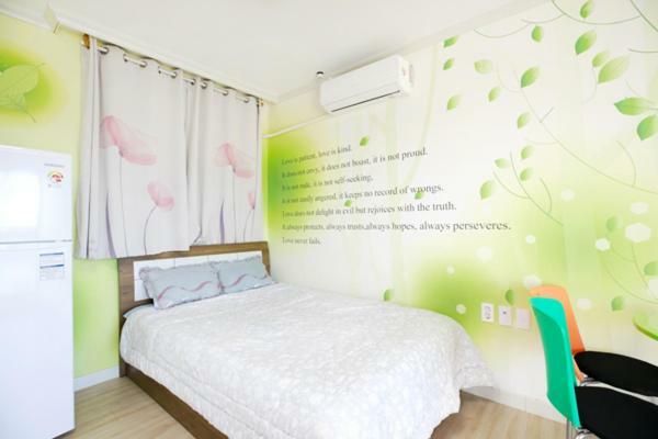 Tongyoung Blue House Spa Pension Тхонъён Экстерьер фото